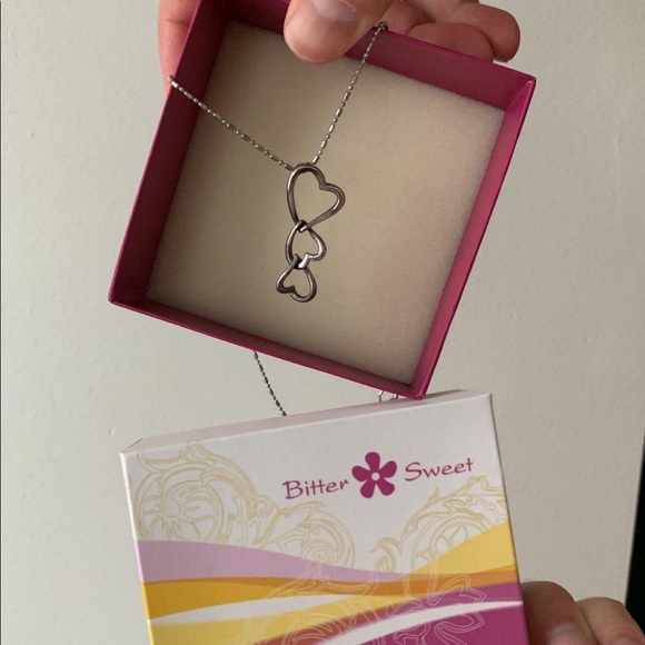 Bitter Sweet 925 Sterling Silver Hearts Necklace - Picture 2 of 3